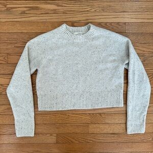 Universal Thread Speckled Cream Slightly Cropped Sweater